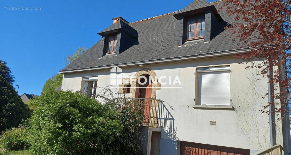 Maison à CHARTRES-DE-BRETAGNE