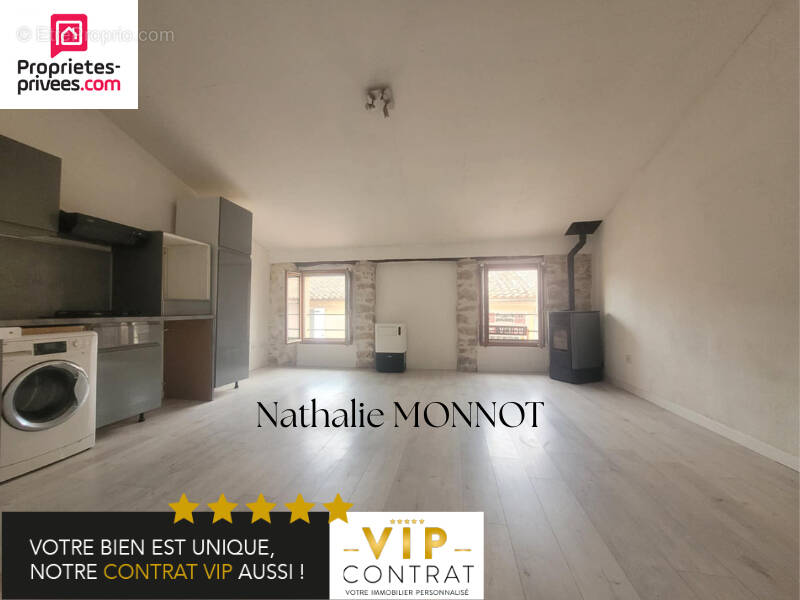 Appartement à VINS-SUR-CARAMY