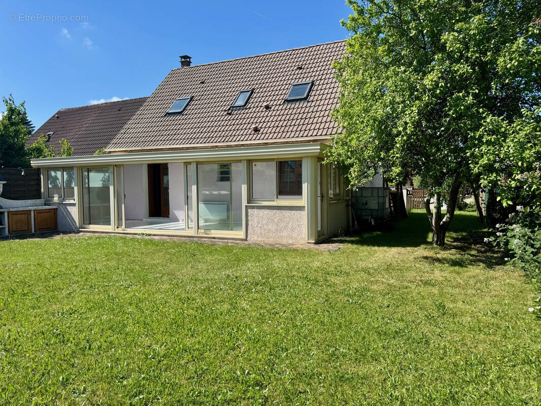 Maison à VILLABE