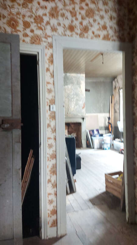 Appartement à AYEN