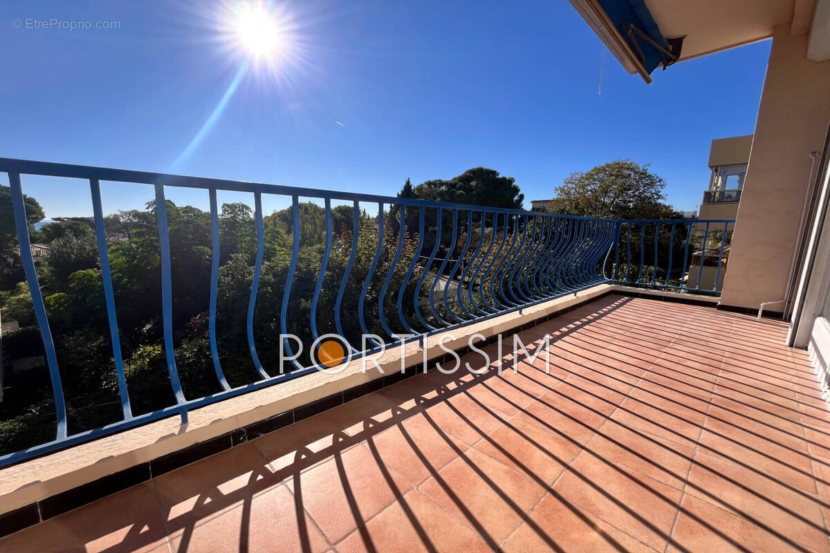 Appartement à CAGNES-SUR-MER
