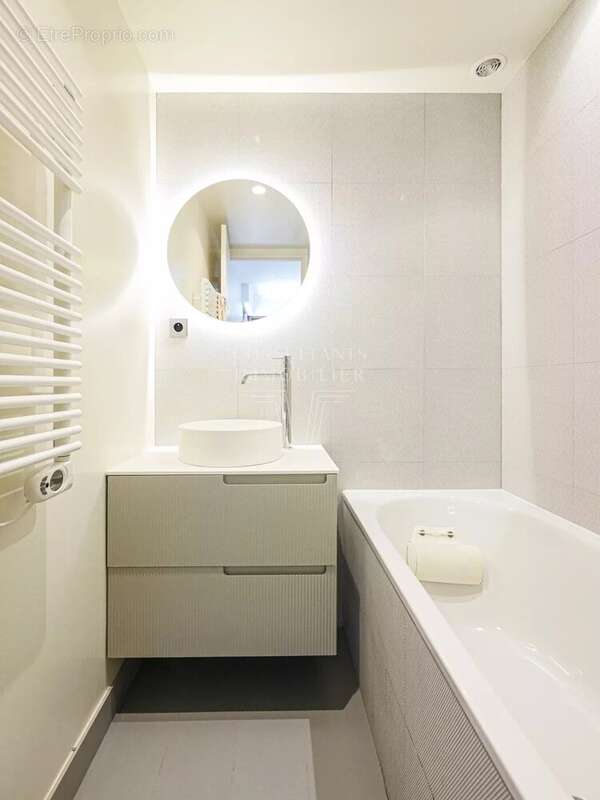 Appartement à BOULOGNE-BILLANCOURT