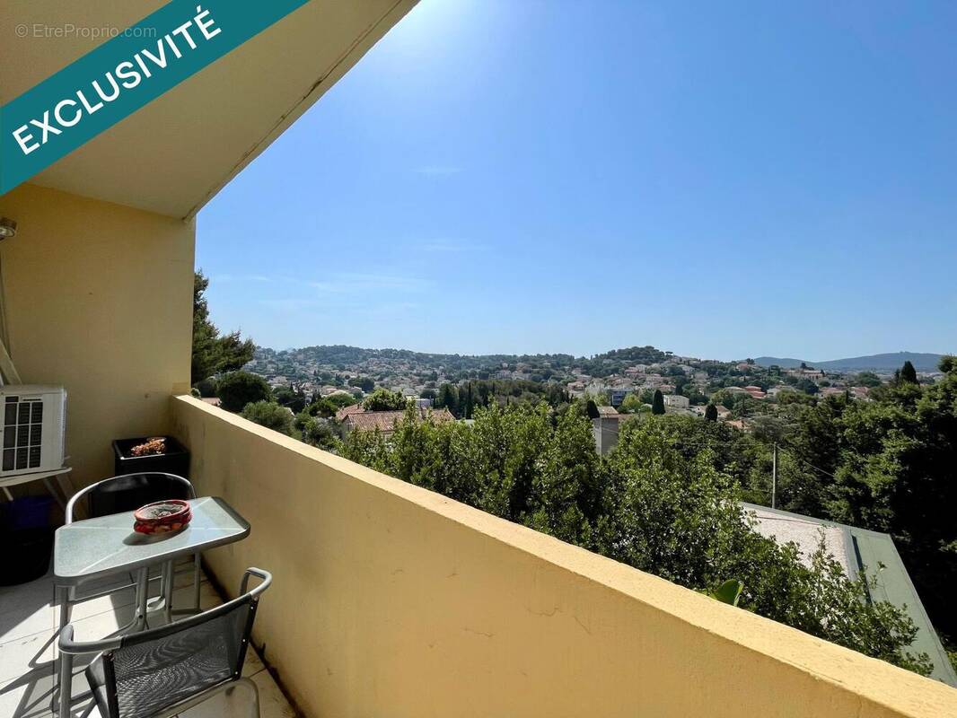 Photo 1 - Appartement à SIX-FOURS-LES-PLAGES