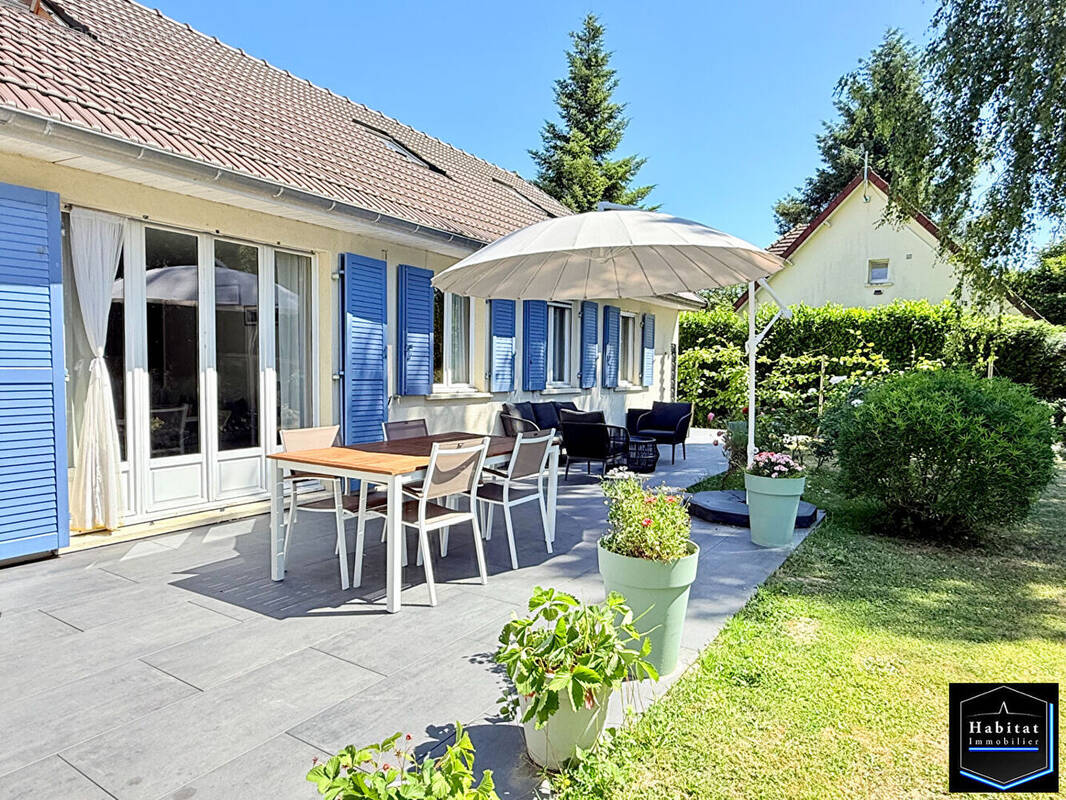 Maison à ERMENONVILLE