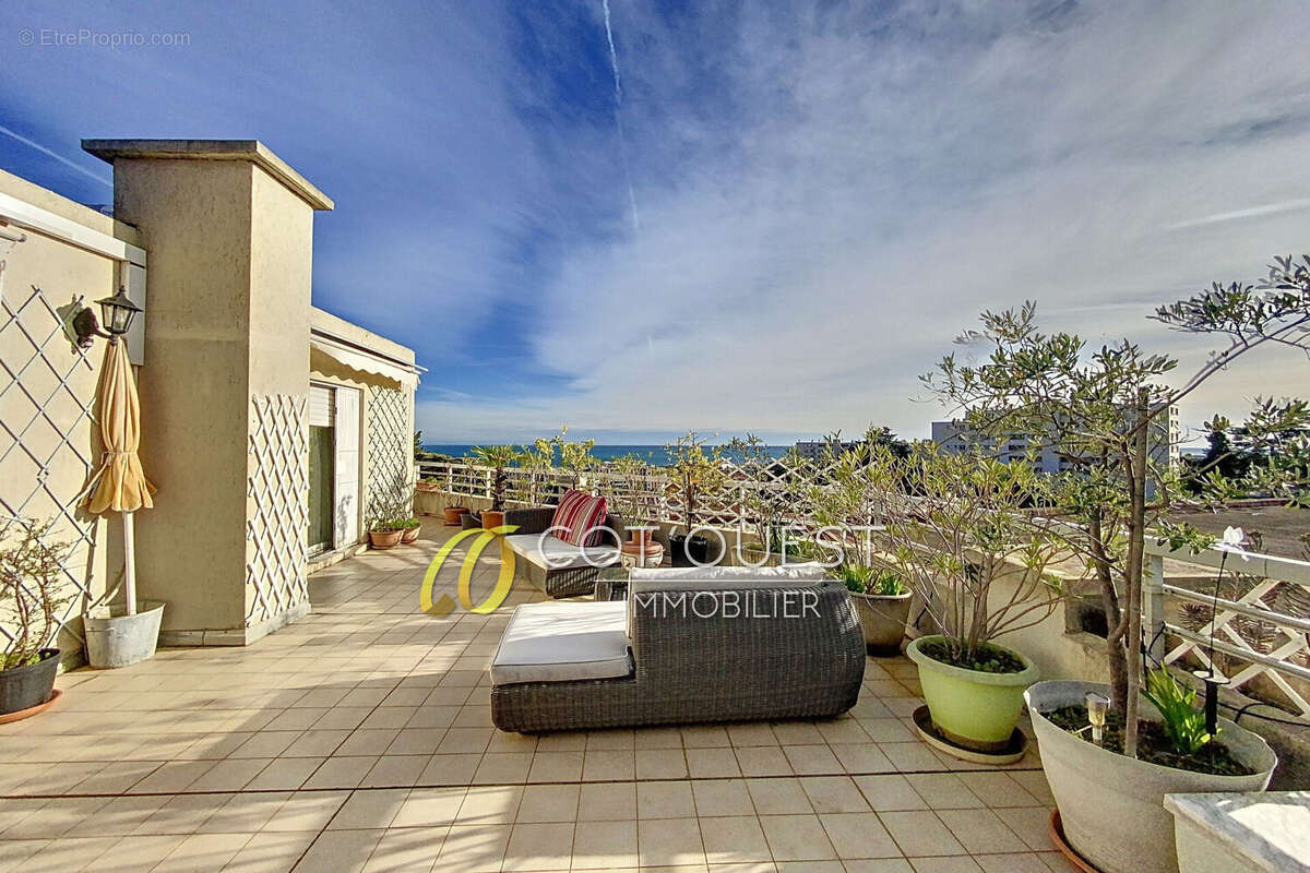 Appartement à NICE