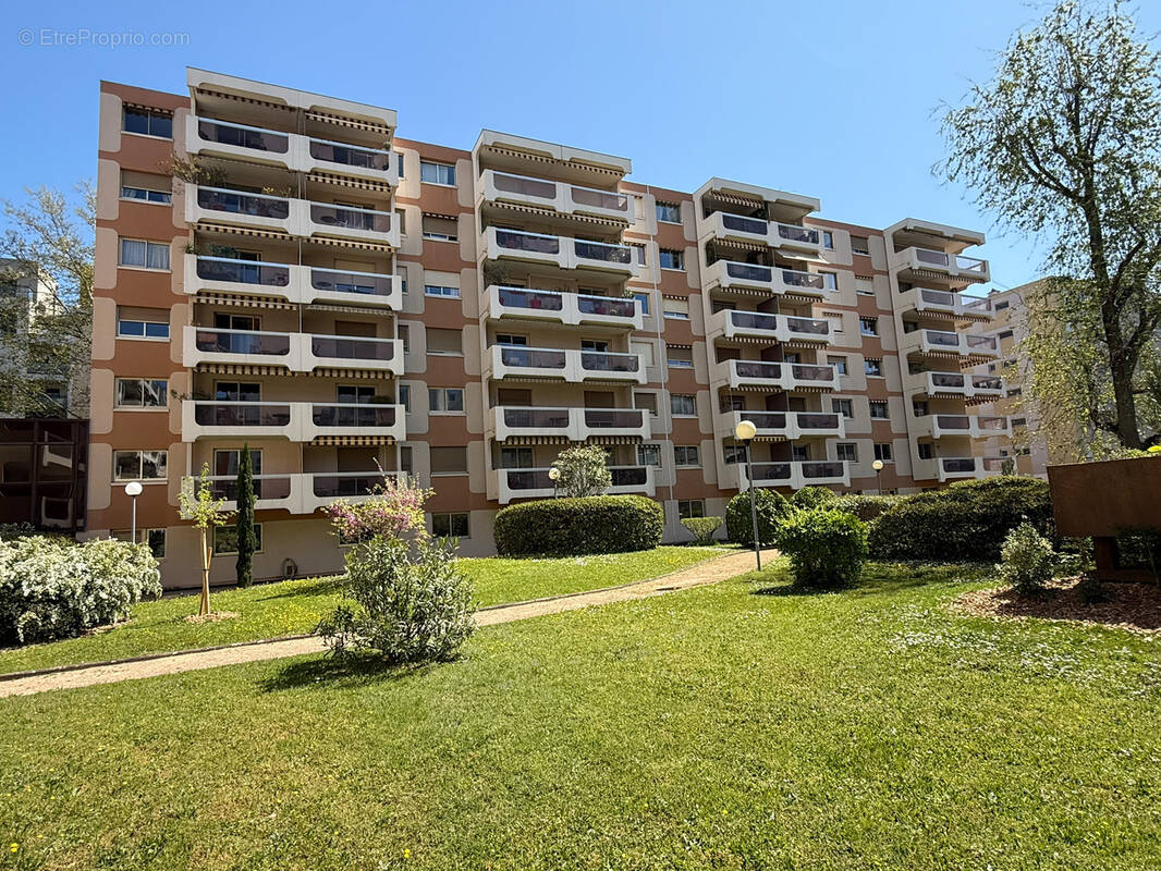 Appartement à LYON-6E