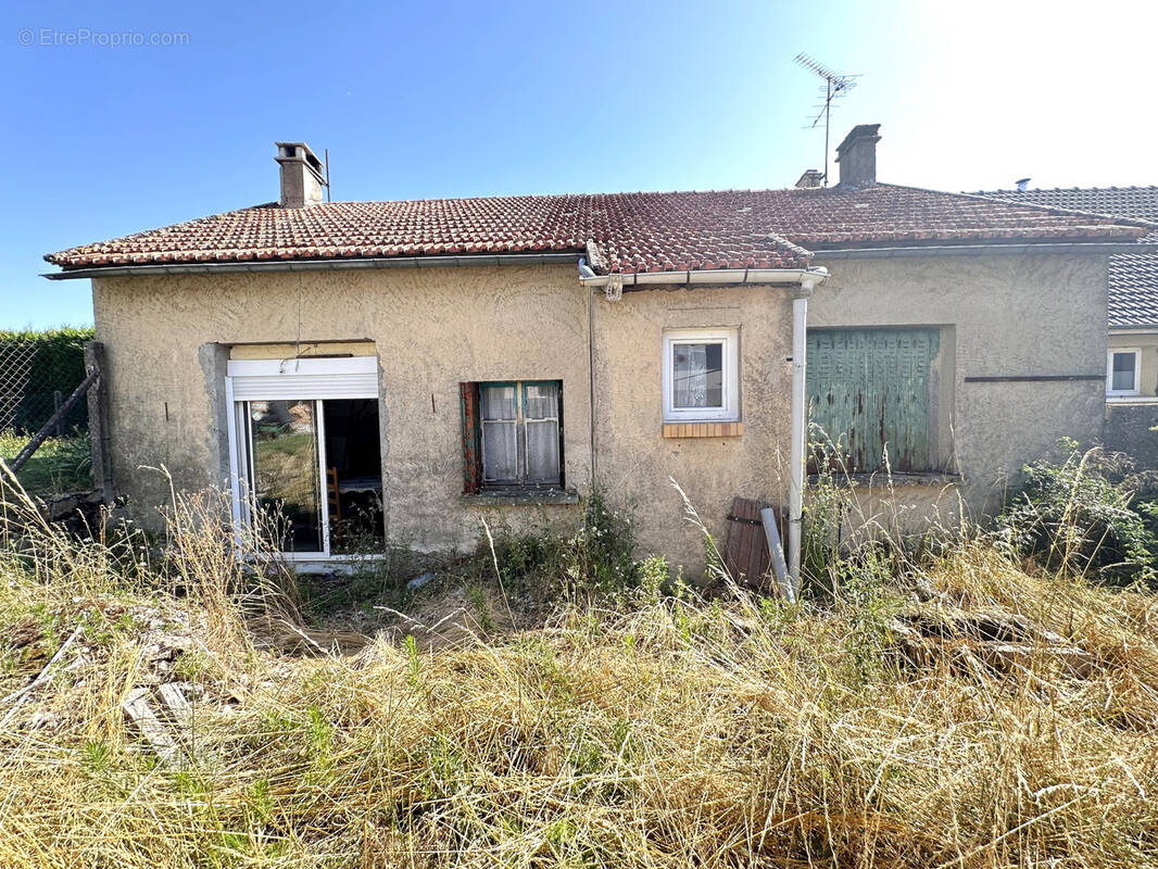 Maison à AUNAY-SOUS-AUNEAU