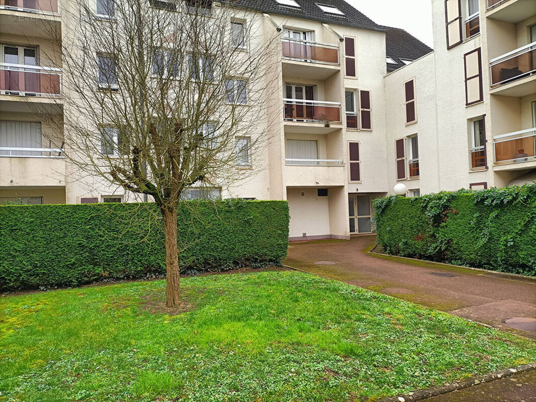 Appartement à OLIVET