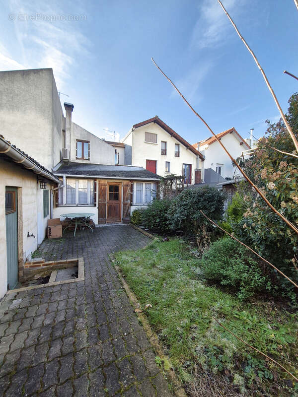 Maison à ROSNY-SOUS-BOIS