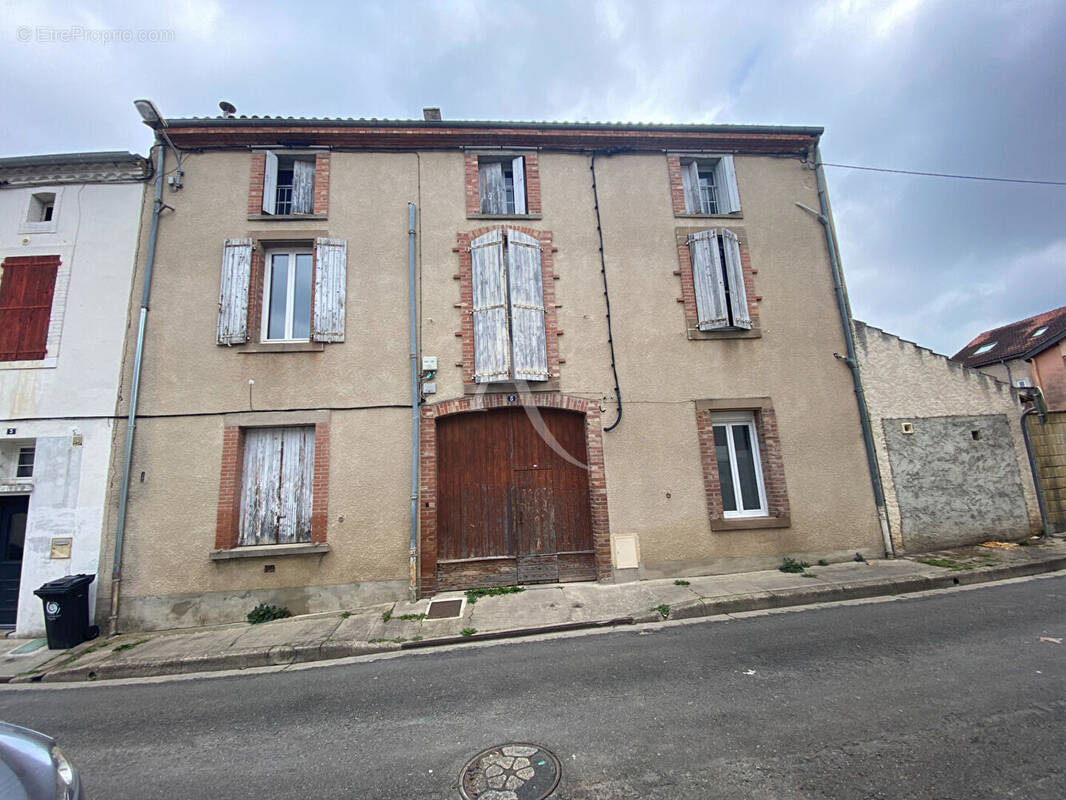 Appartement à CARMAUX