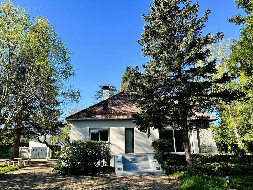 Maison à ABREST