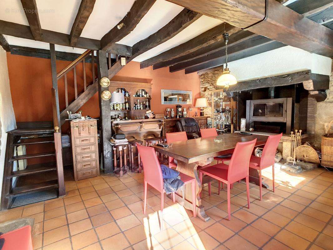 Maison à QUEBRIAC