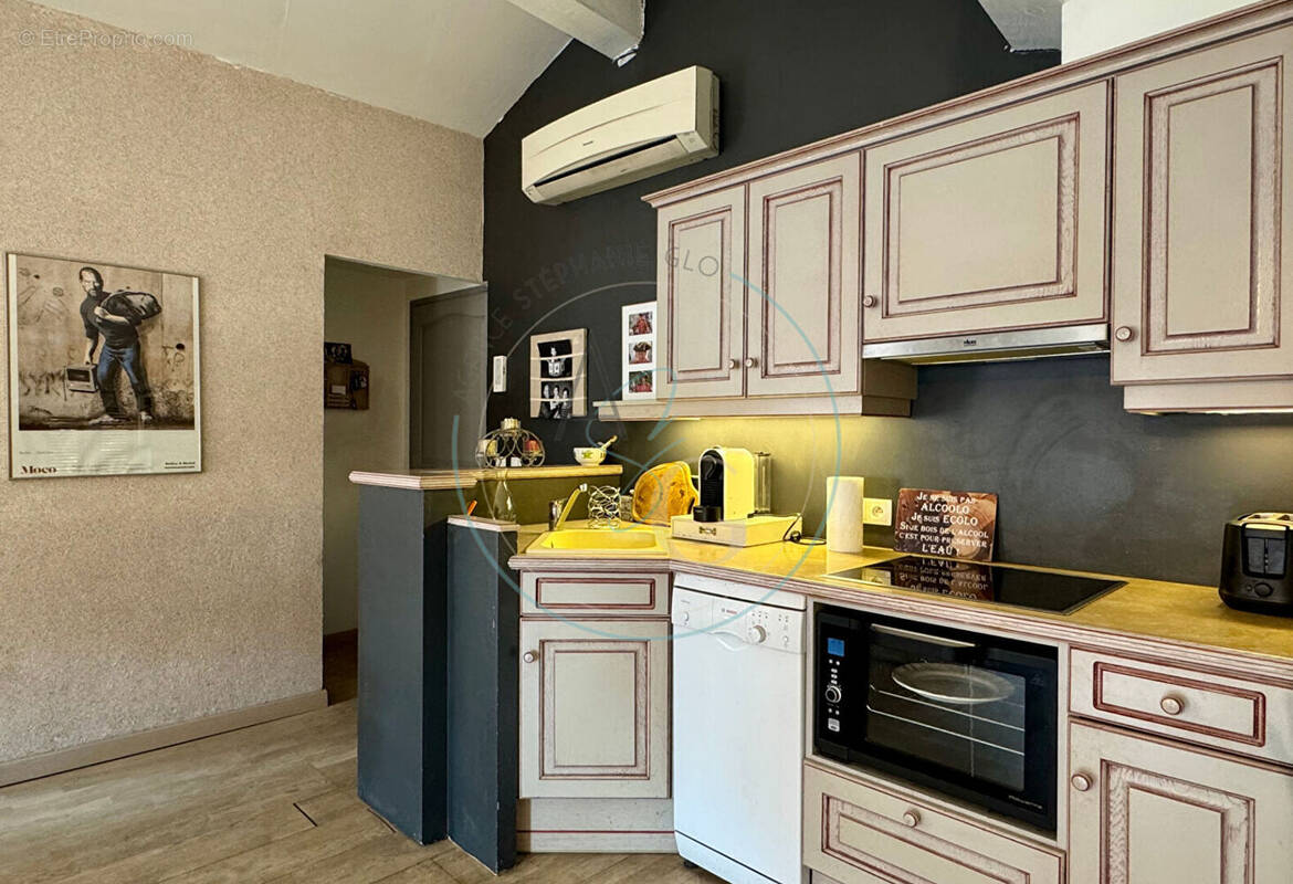 Appartement à COGOLIN