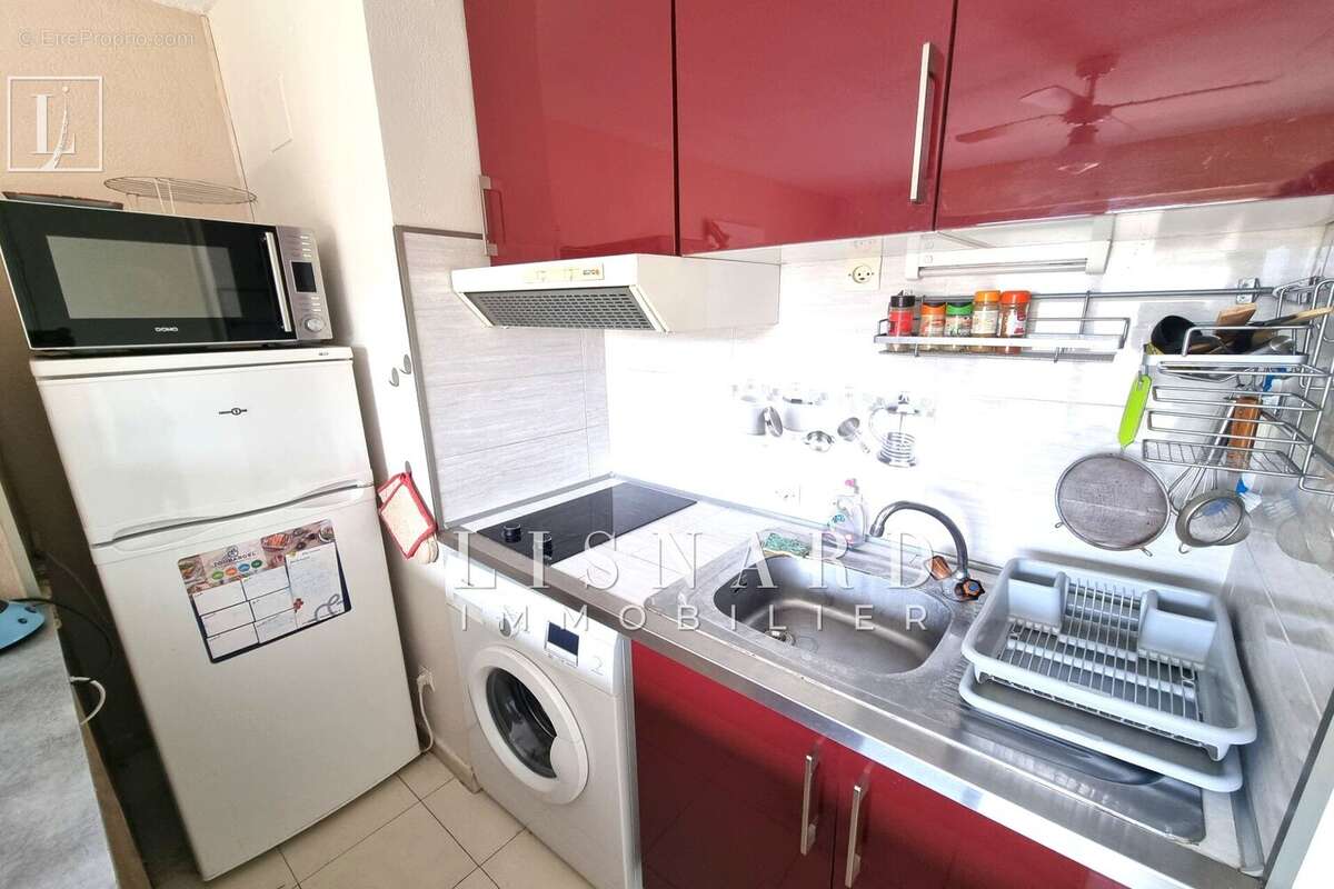 Appartement à VALLAURIS