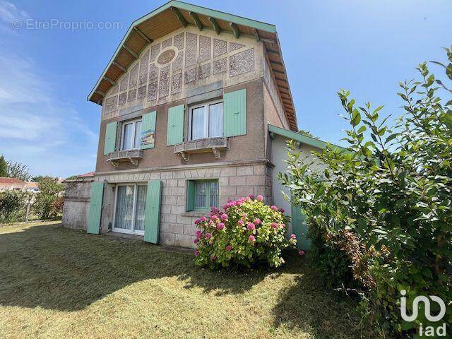 Photo 1 - Maison à LE CHATEAU-D&#039;OLERON