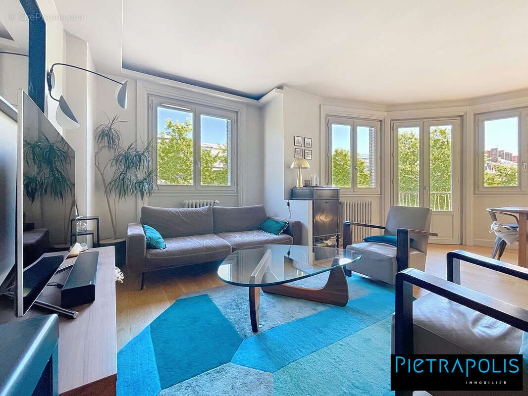 Appartement à LYON-6E