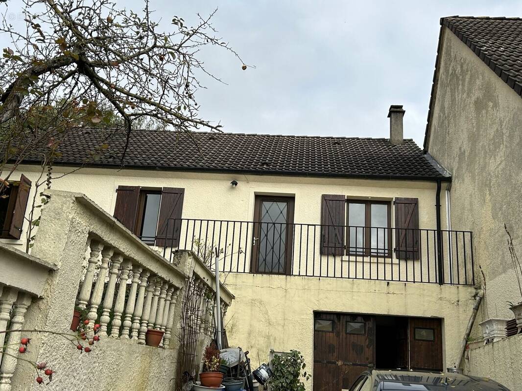 Maison à GOUSSAINVILLE