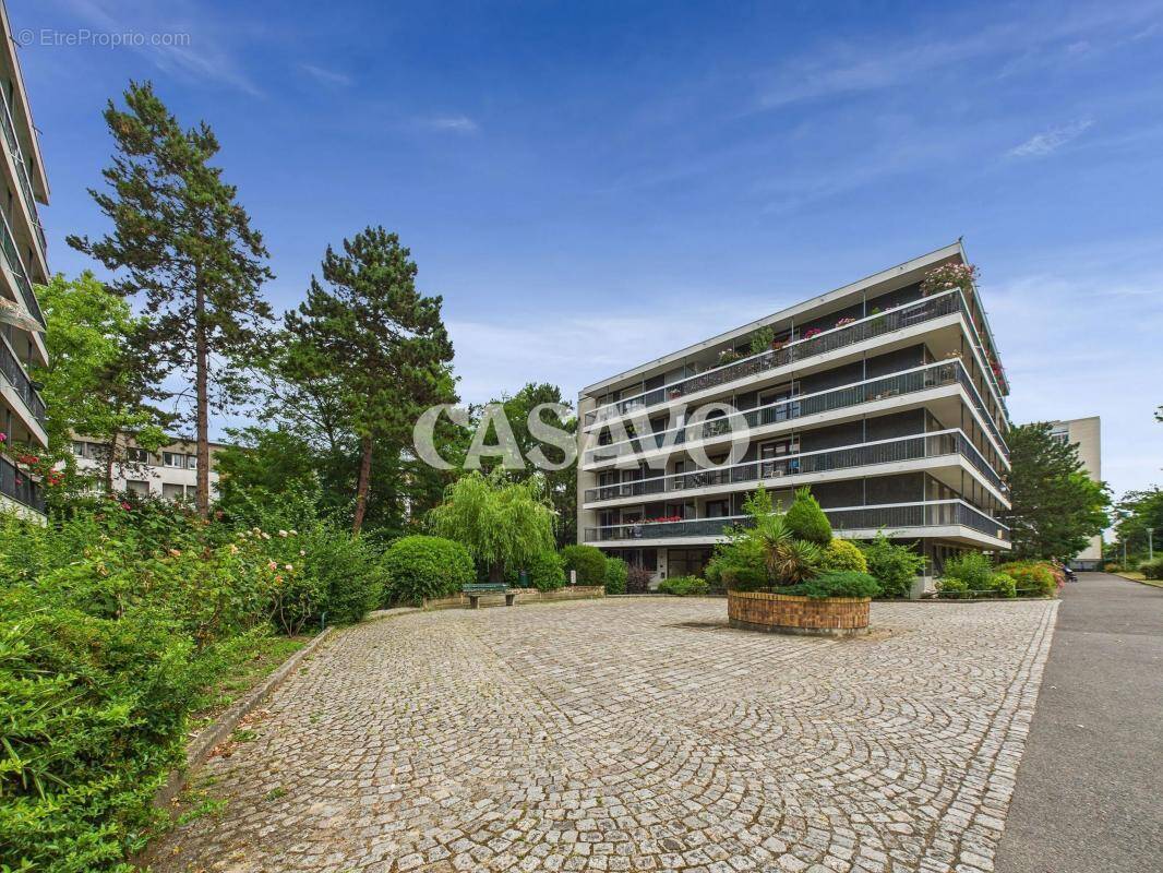 Appartement à SAINT-GRATIEN