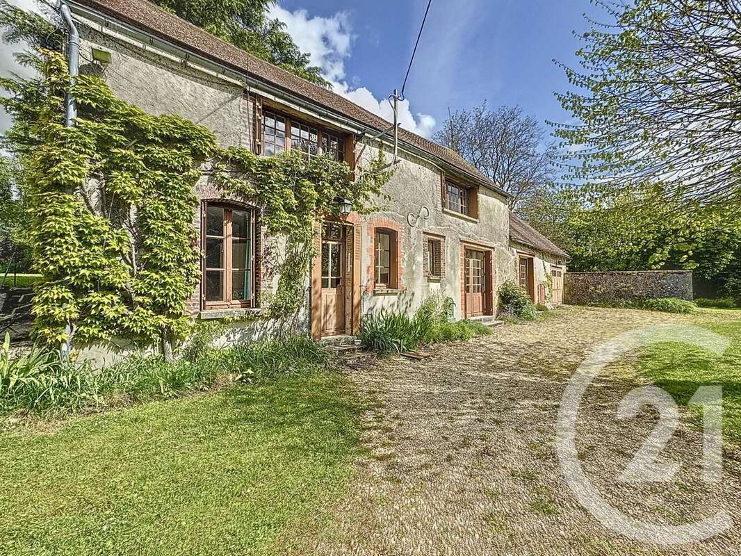 Maison à LA SAULSOTTE