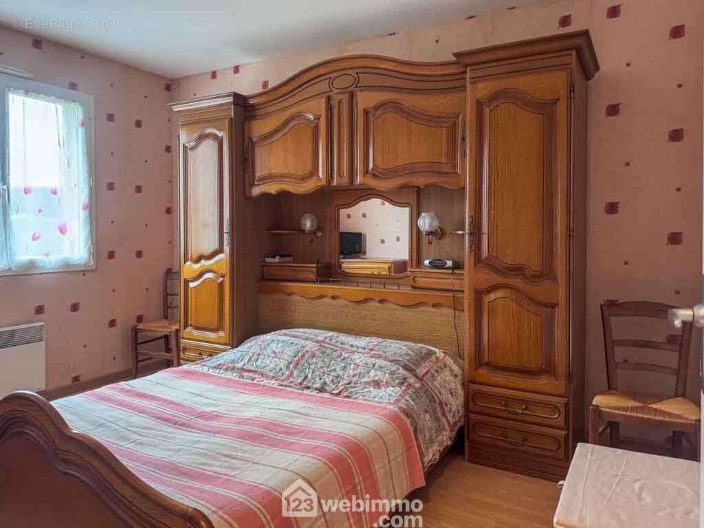 Maison à MENOMBLET