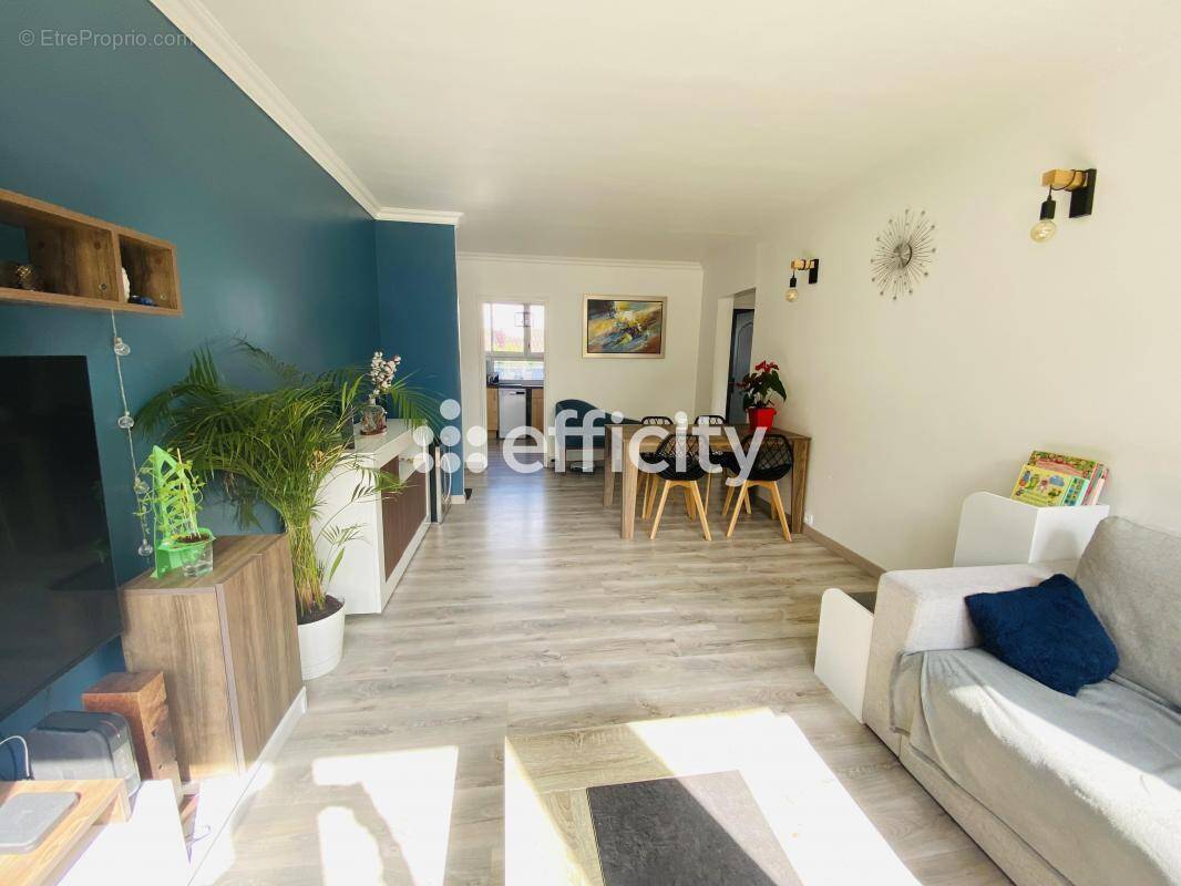 Appartement à LAGNY-SUR-MARNE