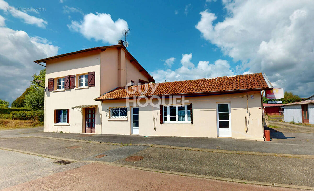 Maison à HAGETMAU