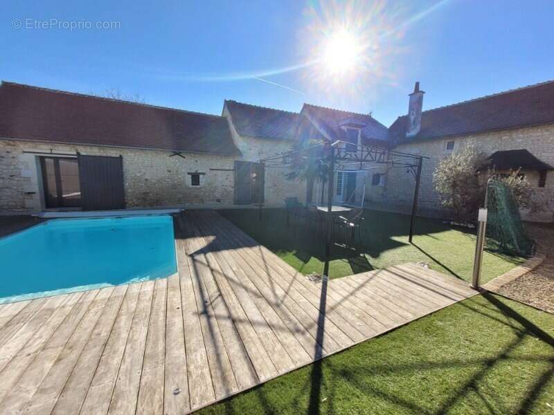 Maison à CHATELLERAULT