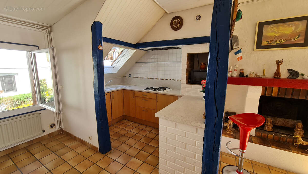 Appartement à BURES-SUR-YVETTE