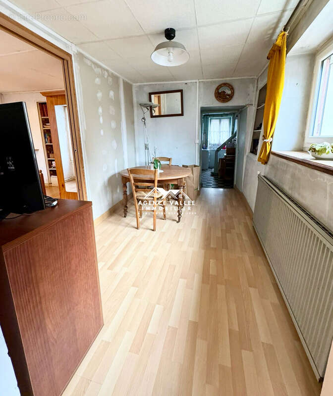 Maison à SAINTRY-SUR-SEINE
