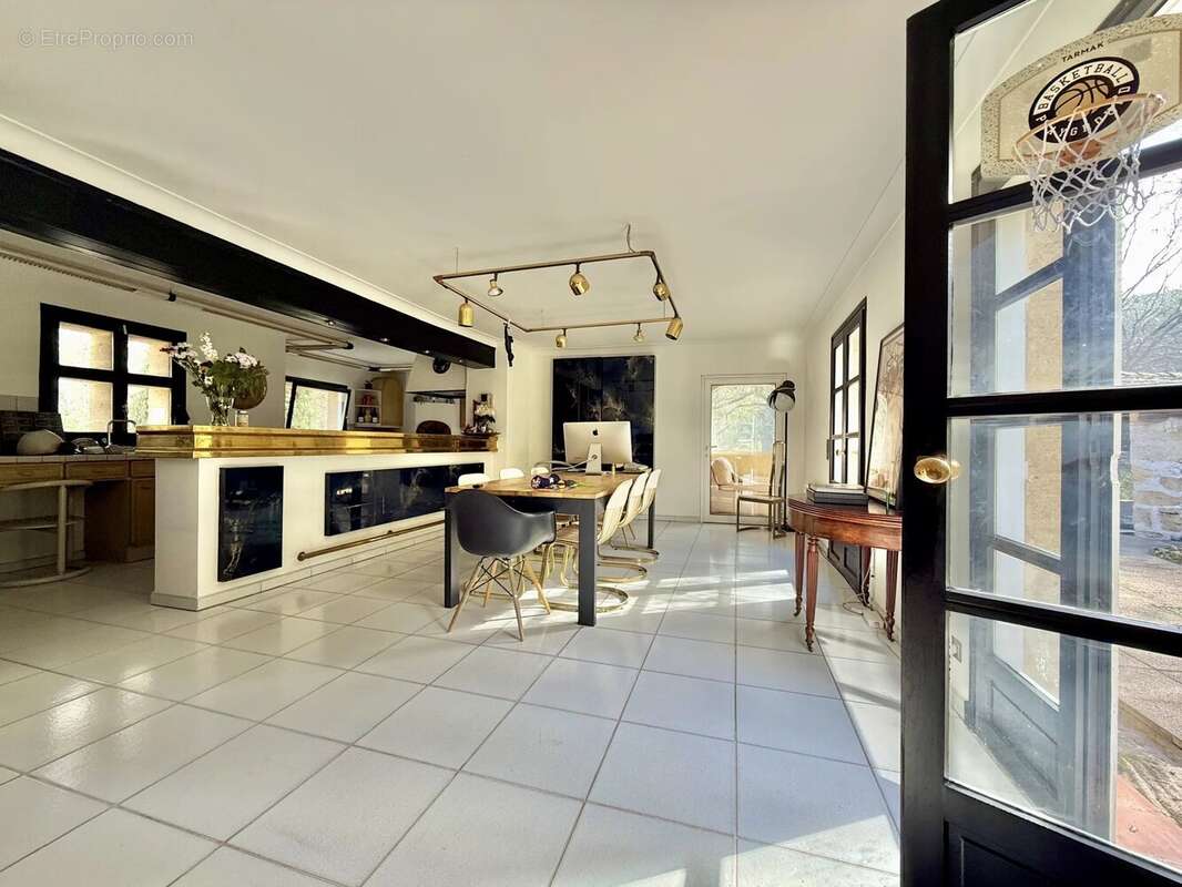 Maison à AIX-EN-PROVENCE