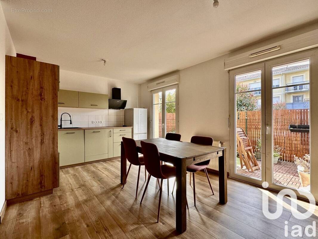 Photo 1 - Appartement à GIRONDE-SUR-DROPT