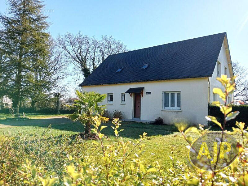 Maison à LE GAVRE