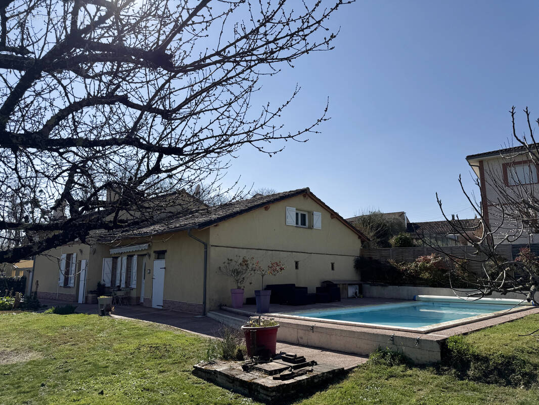 Maison à LEGUEVIN