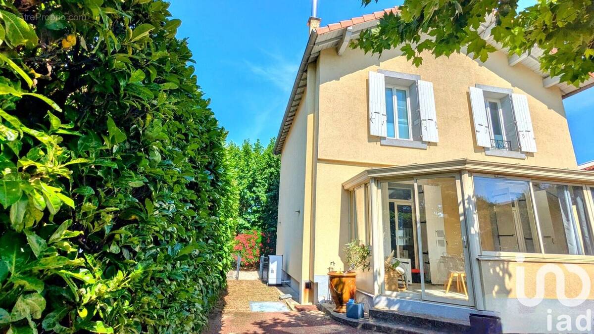 Photo 1 - Maison à PORTES-LES-VALENCE