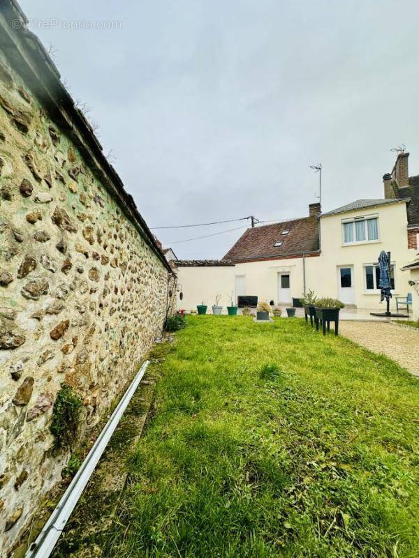 Maison à MOREE