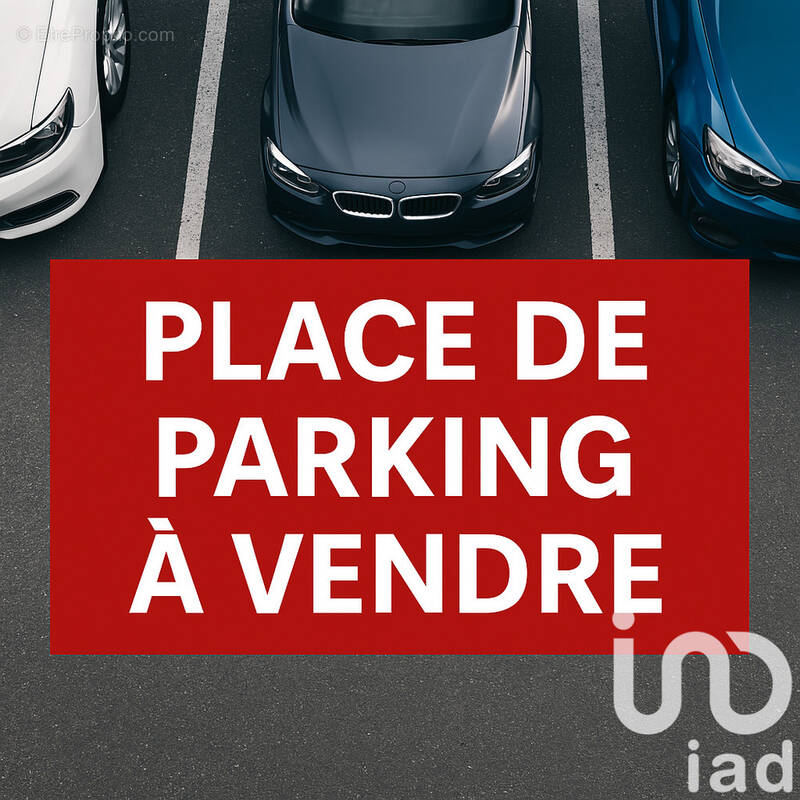 Photo 1 - Parking à SAINT-CLEMENT-DES-BALEINES