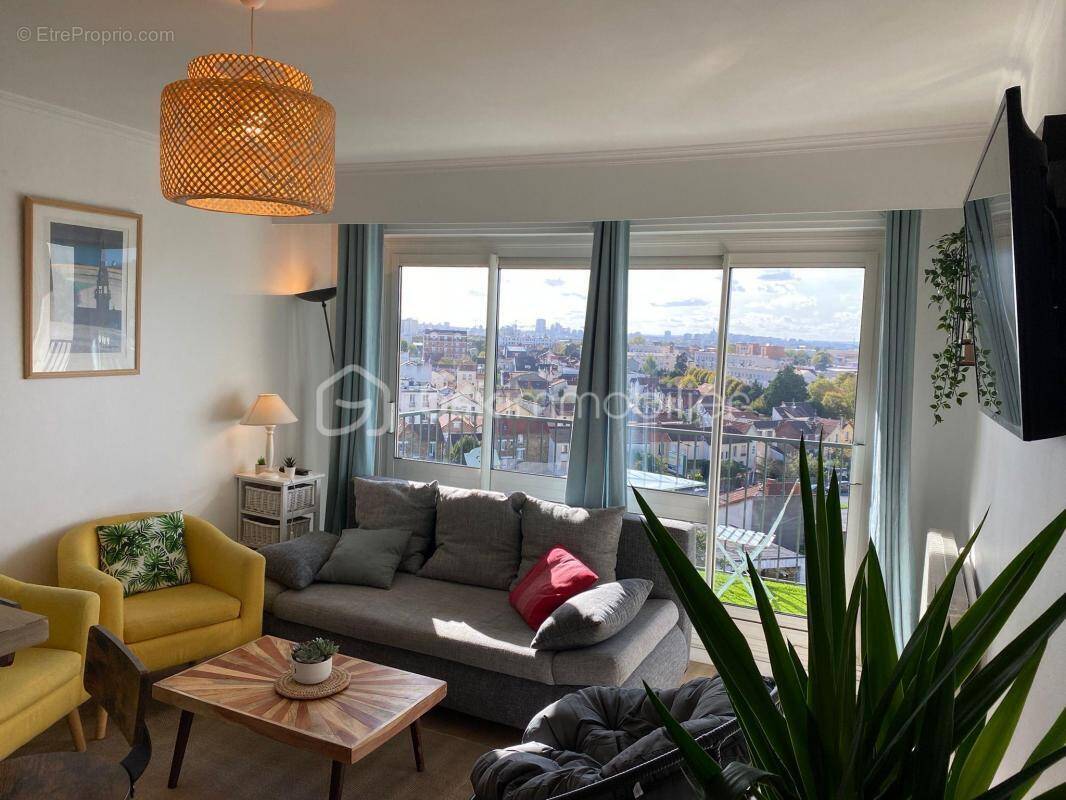 Appartement à LE BOURGET