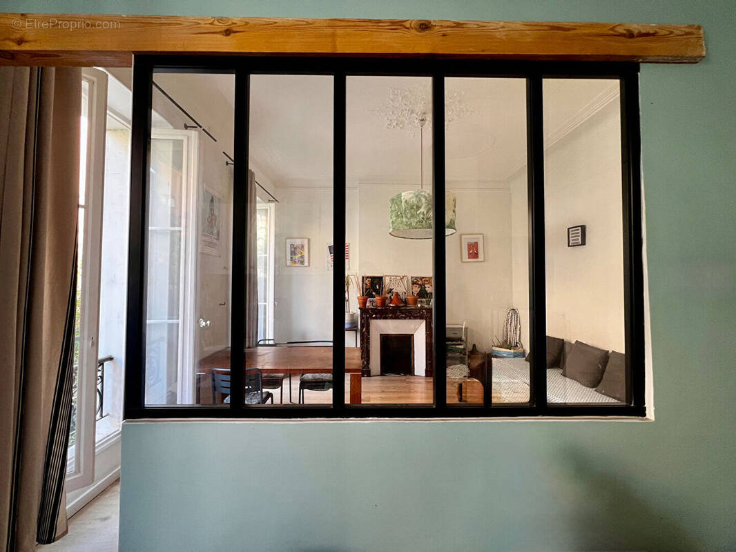 Appartement à MARSEILLE-2E