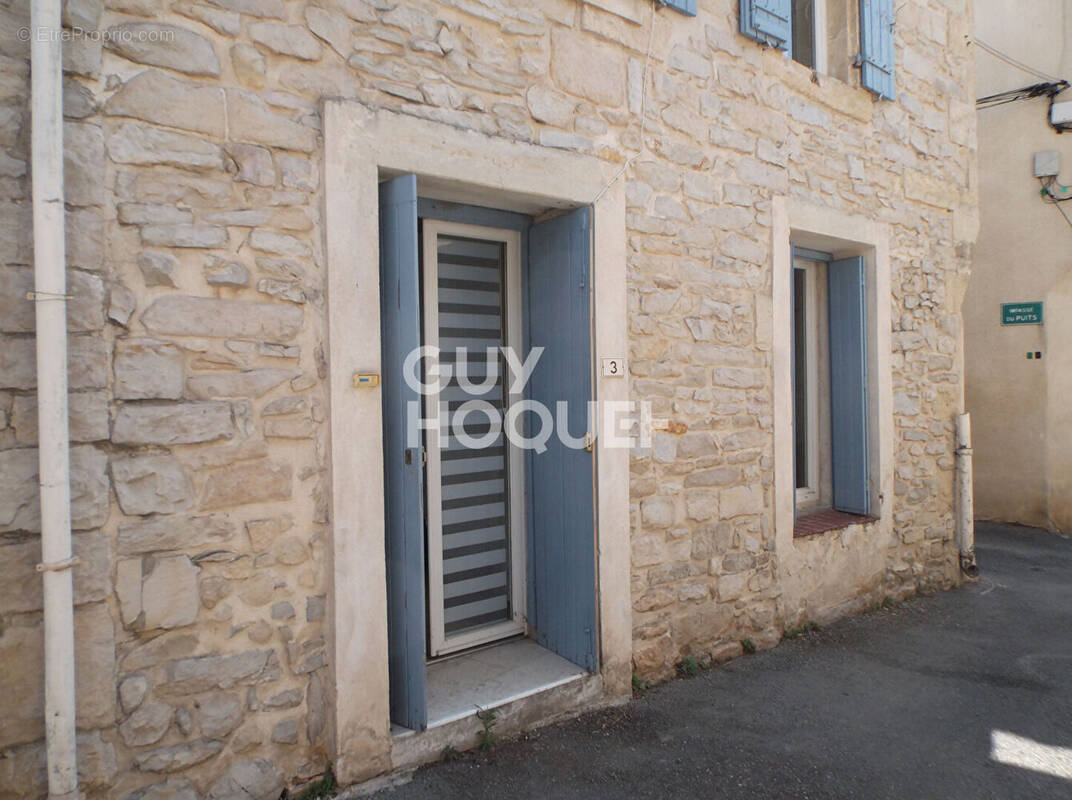 Maison à CAVEIRAC