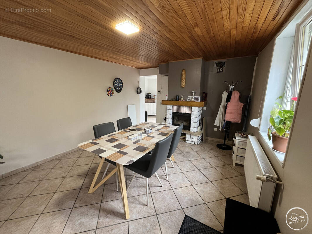 Maison à SAINTE-MARIE-KERQUE