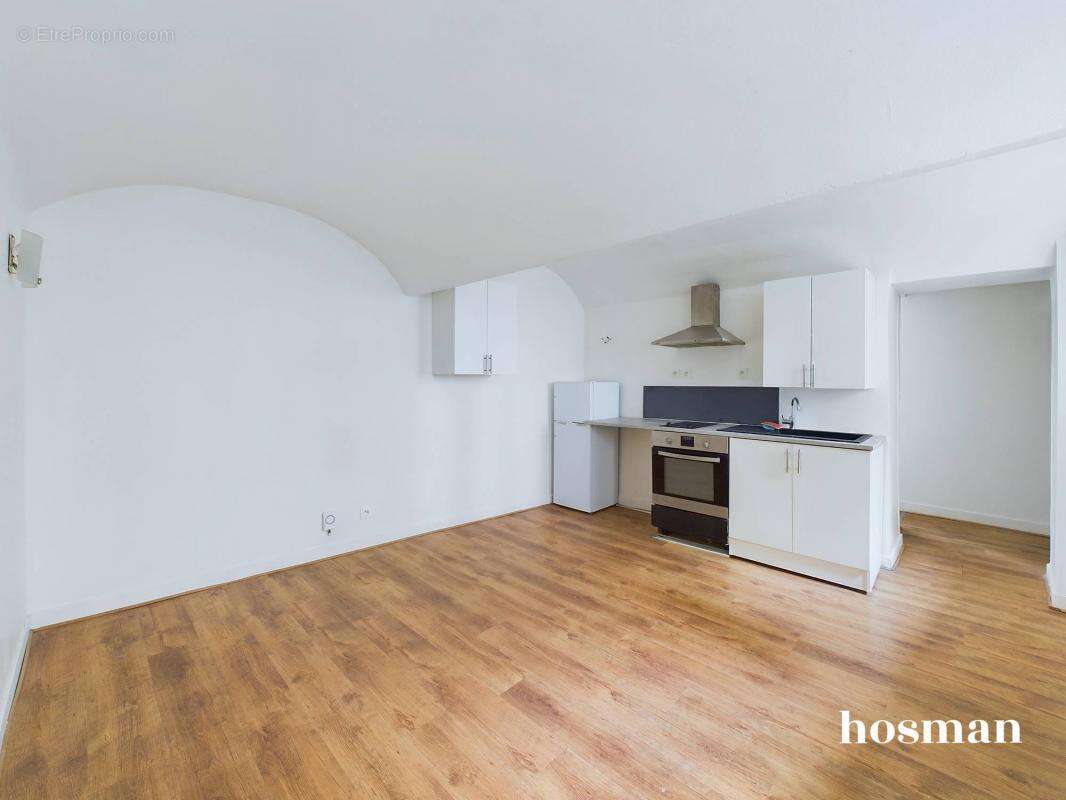 Appartement à PARIS-19E