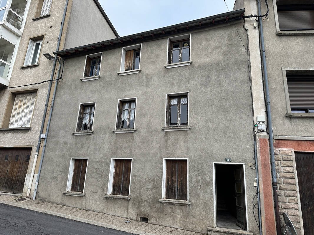 Appartement à RAUCOULES