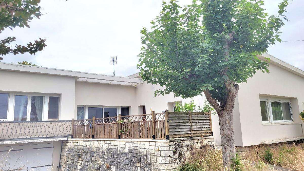 Maison à ETAULES
