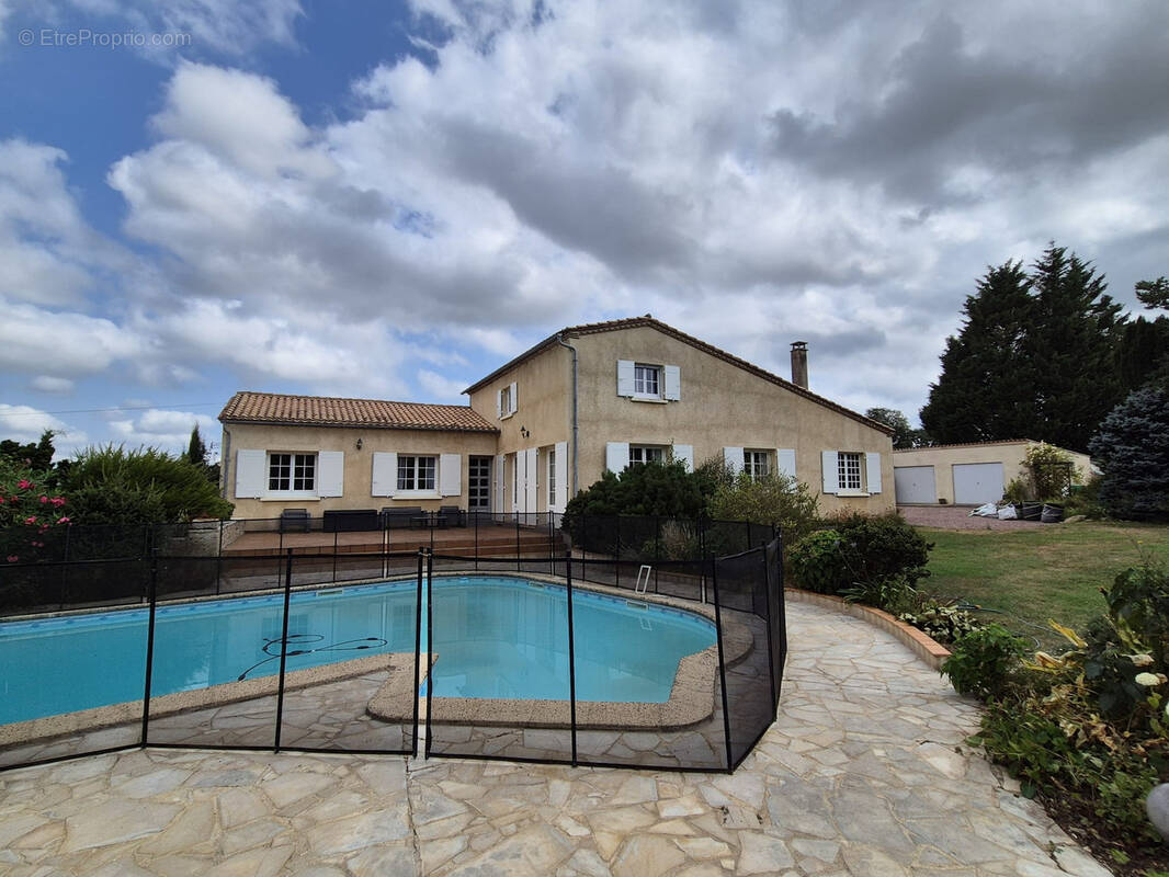 Maison à SAUVETERRE-DE-GUYENNE