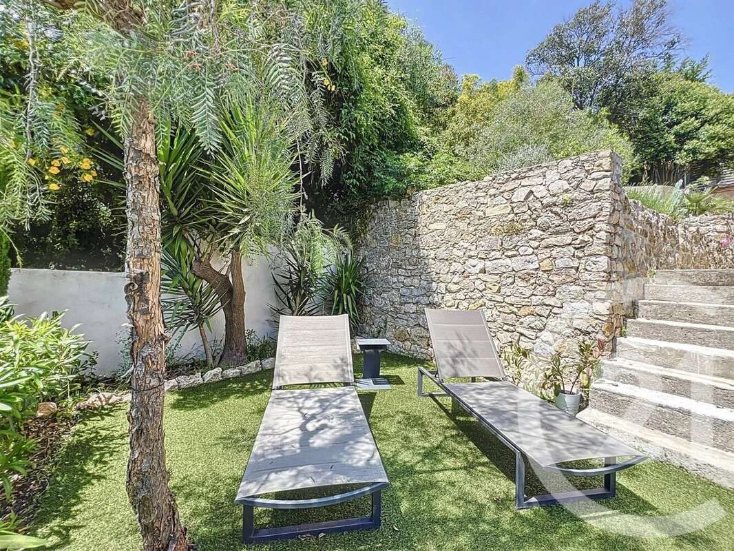 Maison à MOUGINS