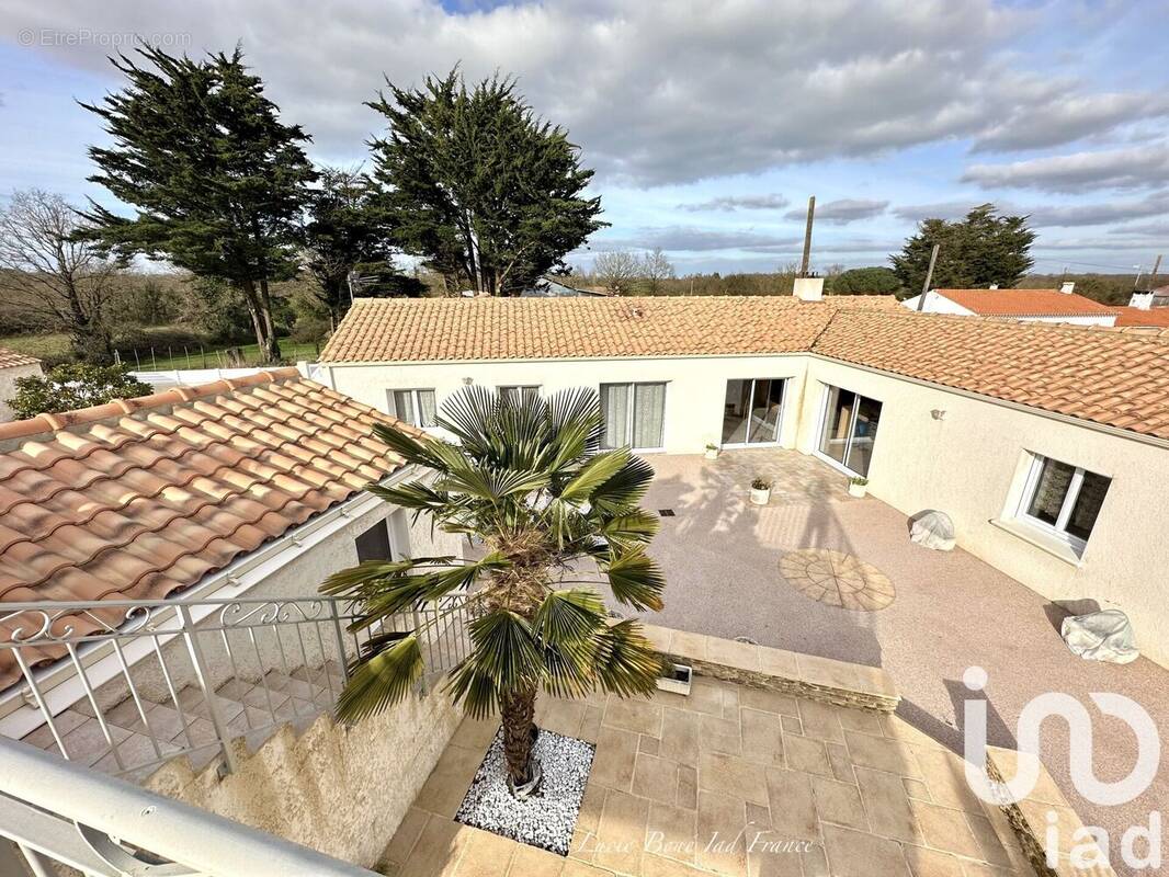 Photo 1 - Maison à BOIS-DE-CENE