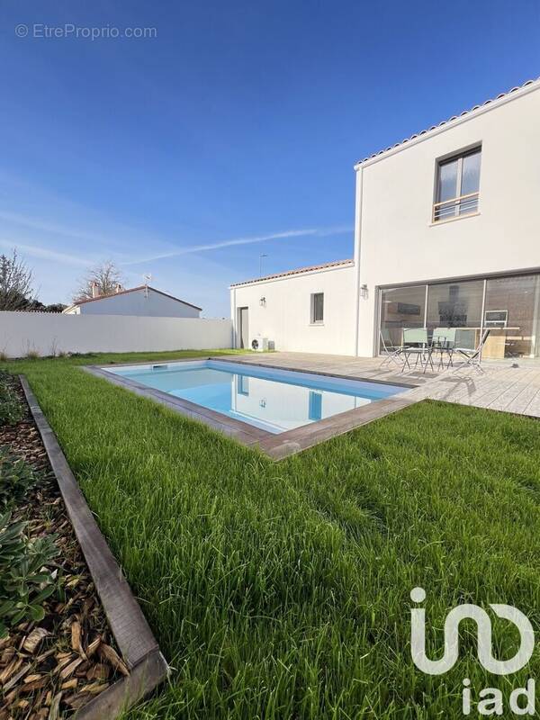 Photo 1 - Maison à ANGOULINS
