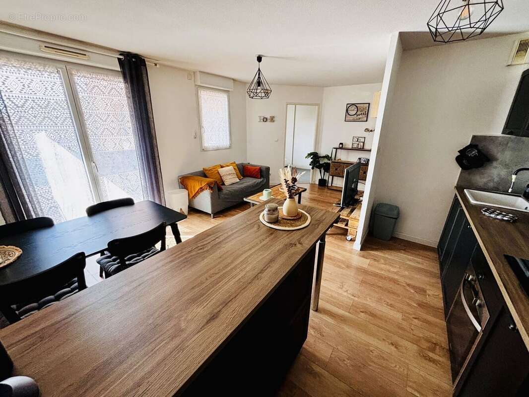 Appartement à COLOMIERS