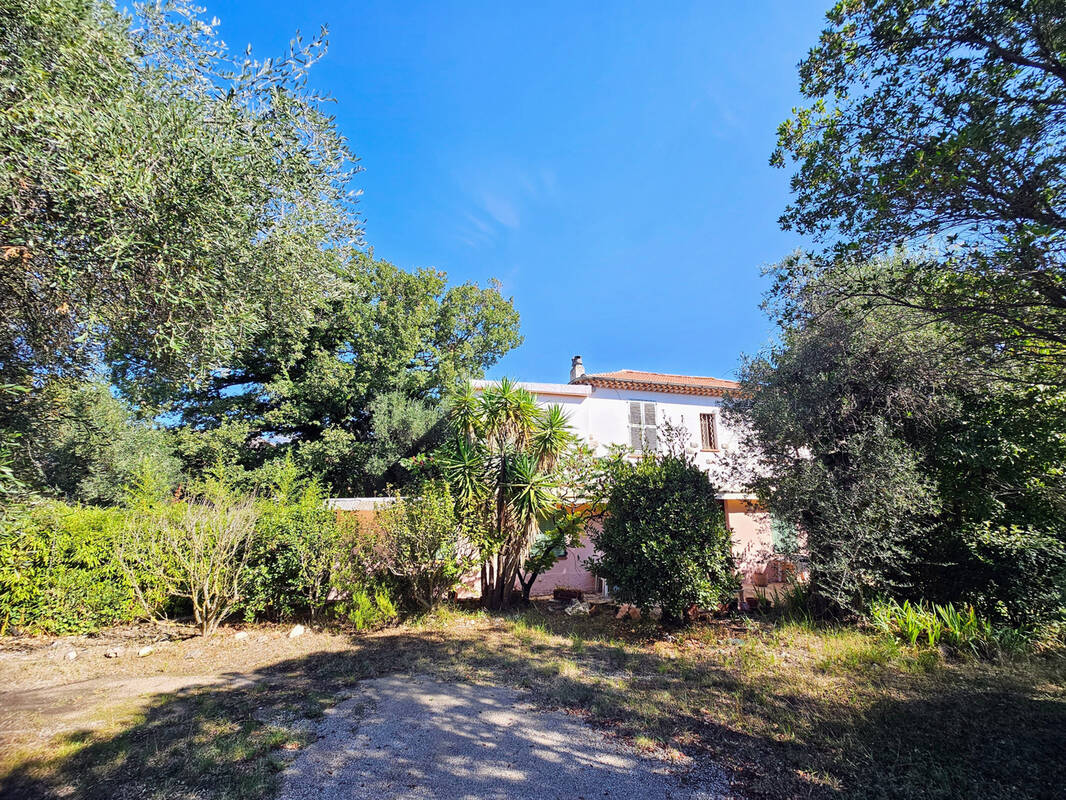 Maison à GRASSE