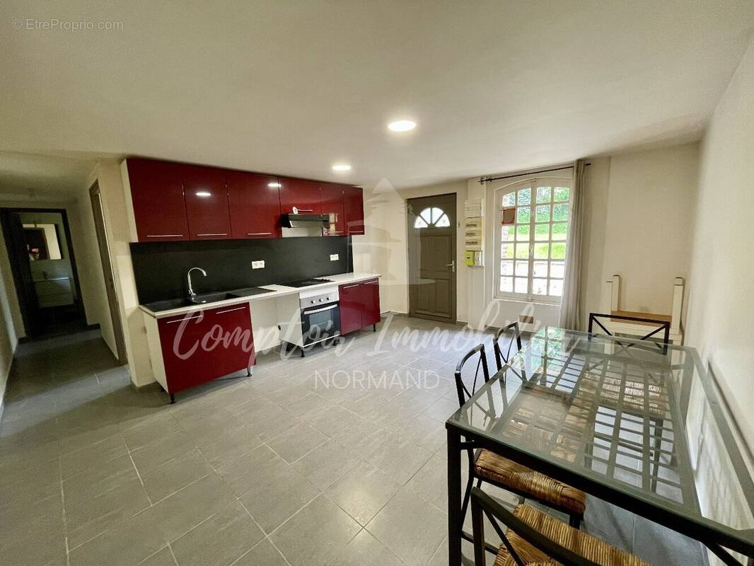 Appartement à SAINTE-MARGUERITE-SUR-MER